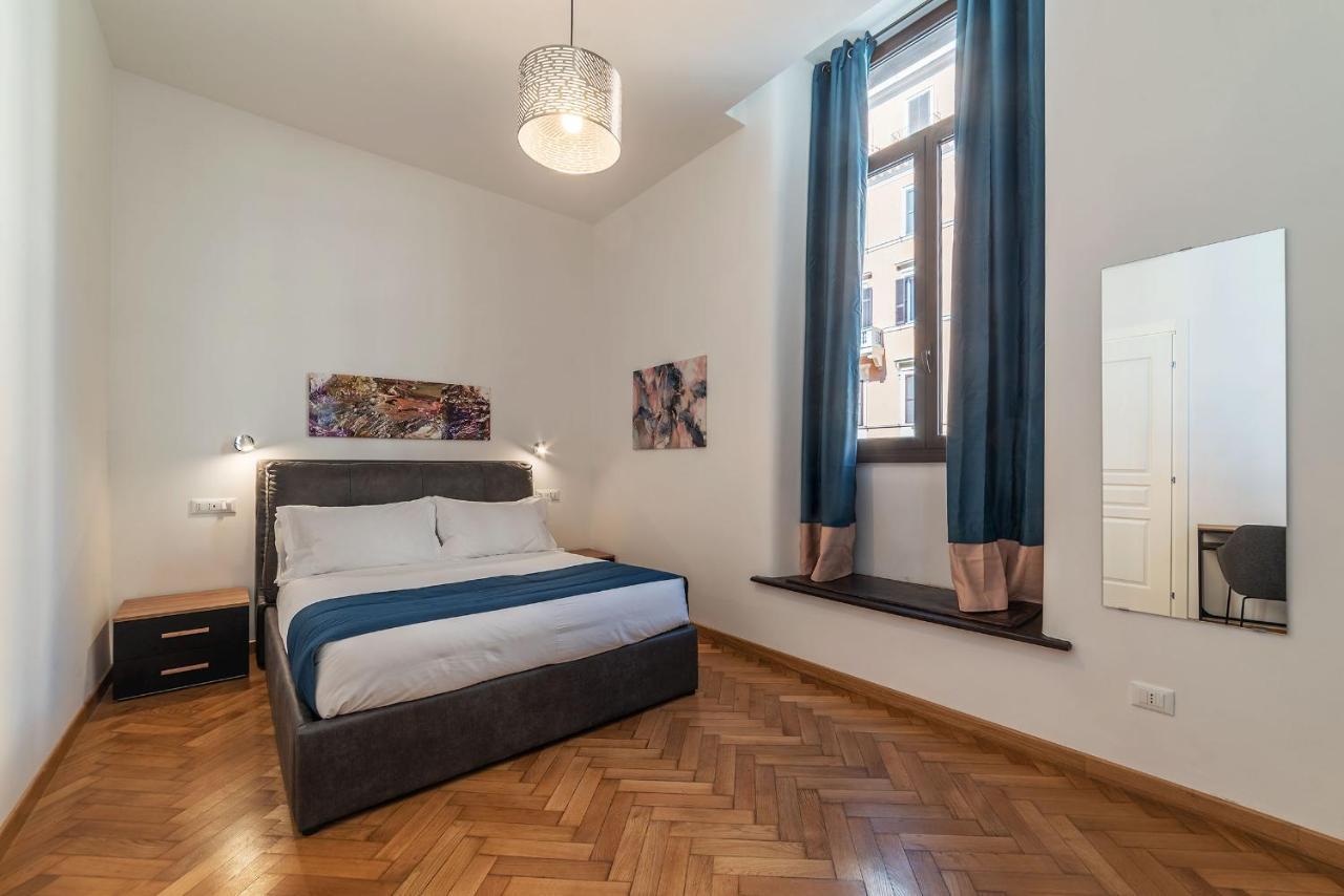 Cs Termini Nazionale Apartments Rome Bagian luar foto