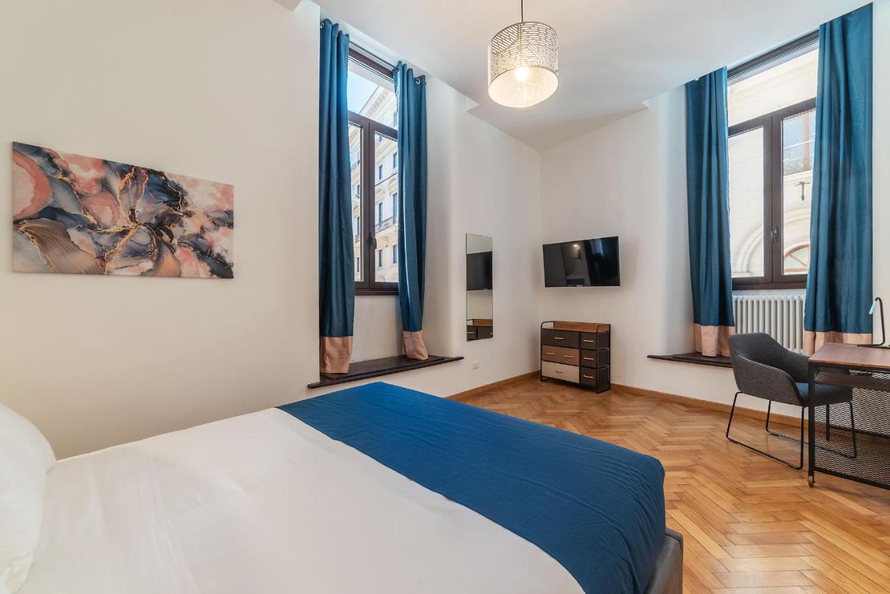 Cs Termini Nazionale Apartments Rome Bagian luar foto