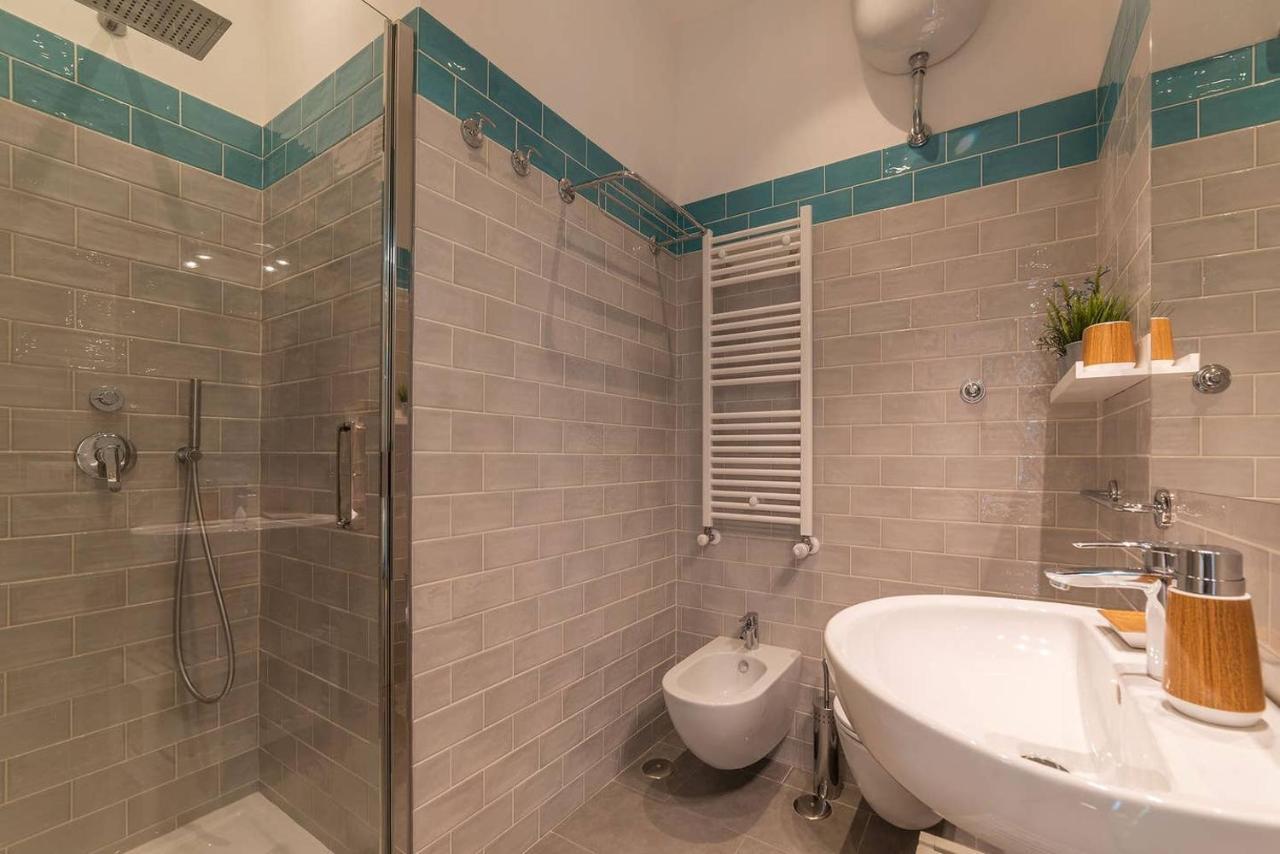 Cs Termini Nazionale Apartments Rome Bagian luar foto