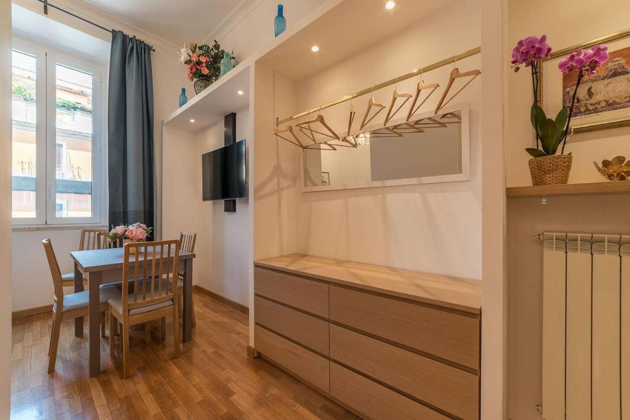 Cs Termini Nazionale Apartments Rome Bagian luar foto