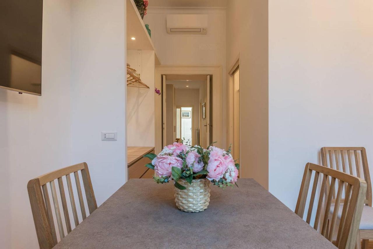 Cs Termini Nazionale Apartments Rome Bagian luar foto