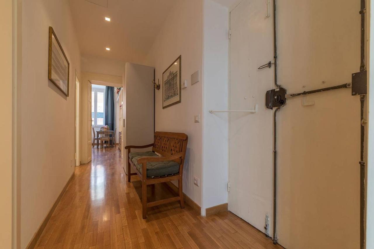 Cs Termini Nazionale Apartments Rome Bagian luar foto